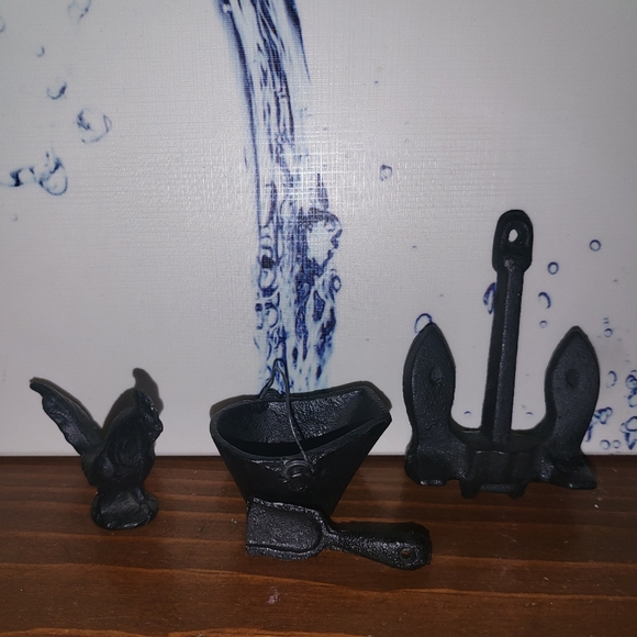 Miniature cast Iron items - Picture 1 of 5
